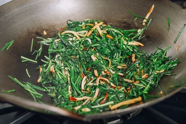 Chinese garlic chive stir-fry, thewoksoflife.com