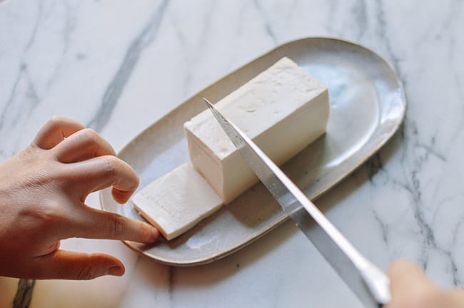 Slicing silken tofu, thewoksoflife.com