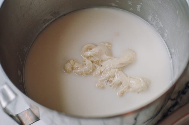 Soaking dough in water, thewoksoflife.com