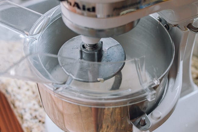 Washing dough with pouring spout on mixer, thewoksoflife.com
