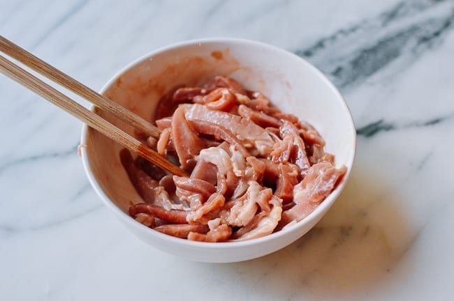 Marinating shredded pork, thewoksoflife.com