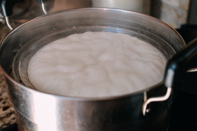 Steamed Bak Tong Gou, thewoksoflife.com