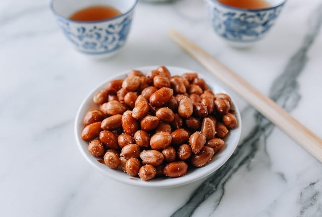 Wok Fried Peanuts, thewoksoflife.com