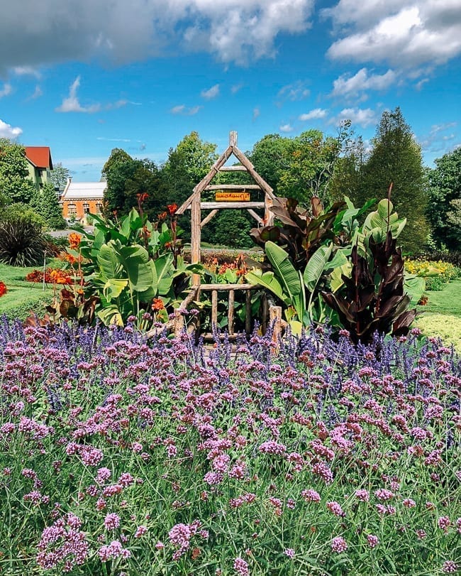 Mohonk Mountain House Gardens, thewoksoflife.com