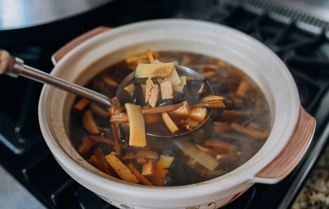 hot and sour soup thickened with cornstarch, thewoksoflife.com