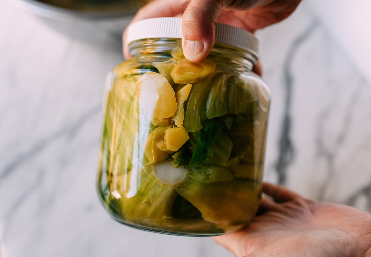 Trying to get air bubbles out of pickling jar