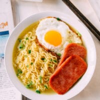 Hong Kong Gong Zai Mein Breakfast