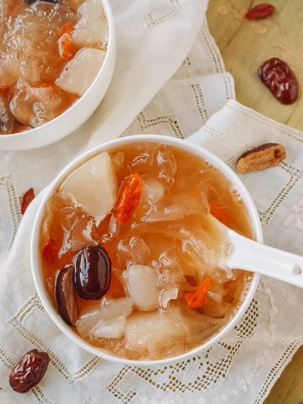 White fungus soup, thewoksoflife.com