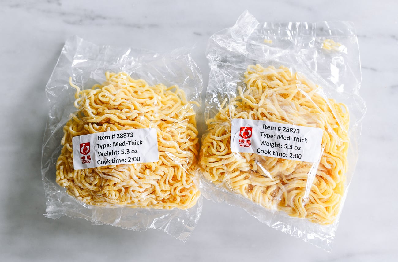 Wavy Thick Ramen Noodles from Myojo USA