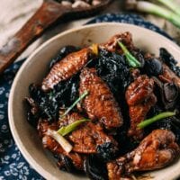 Chinese Braised Chicken and Mushrooms