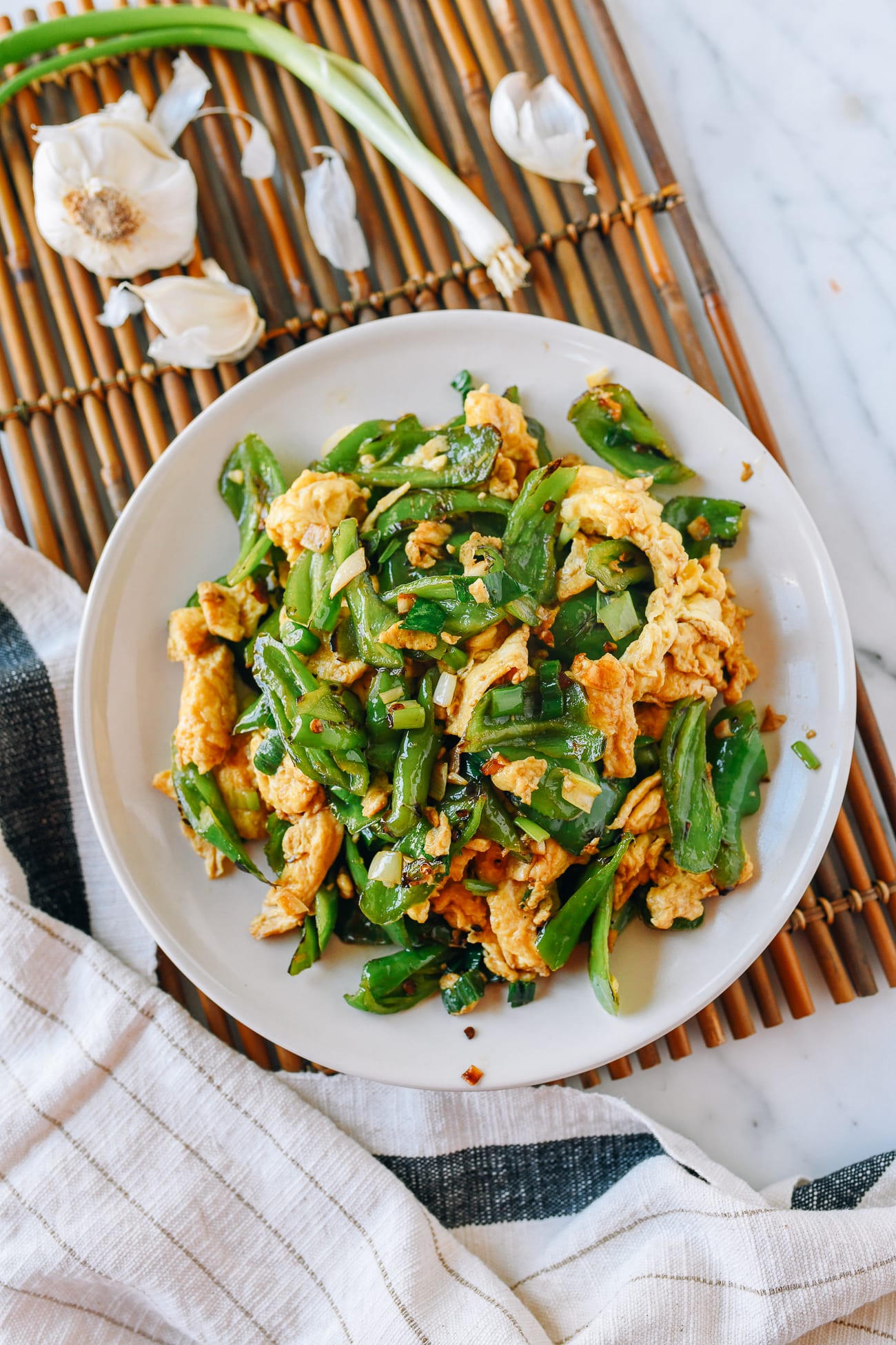 Quick Egg Stir-Fry with Peppers