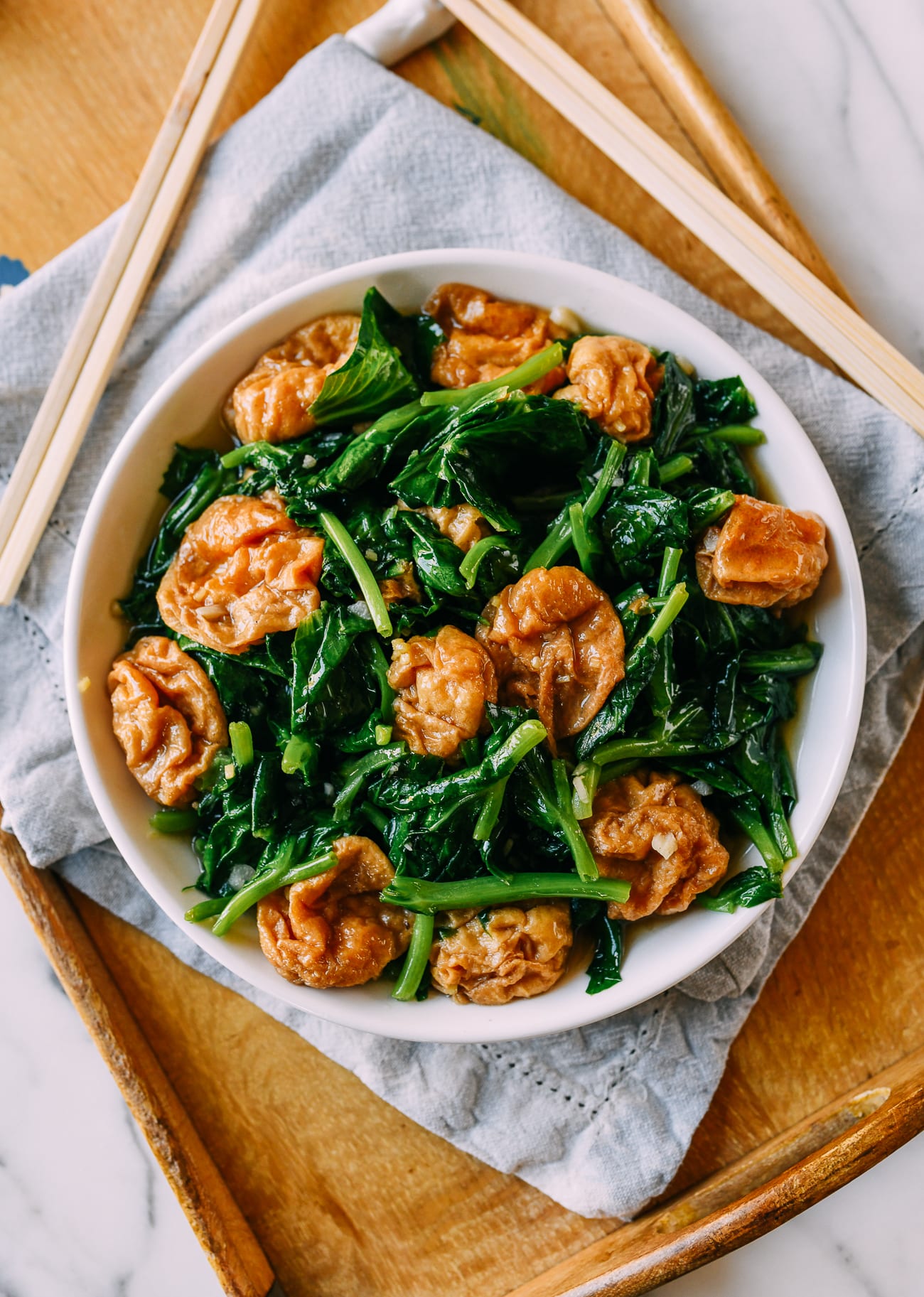 Pea Tips and Seitan Puffs Stir-fry
