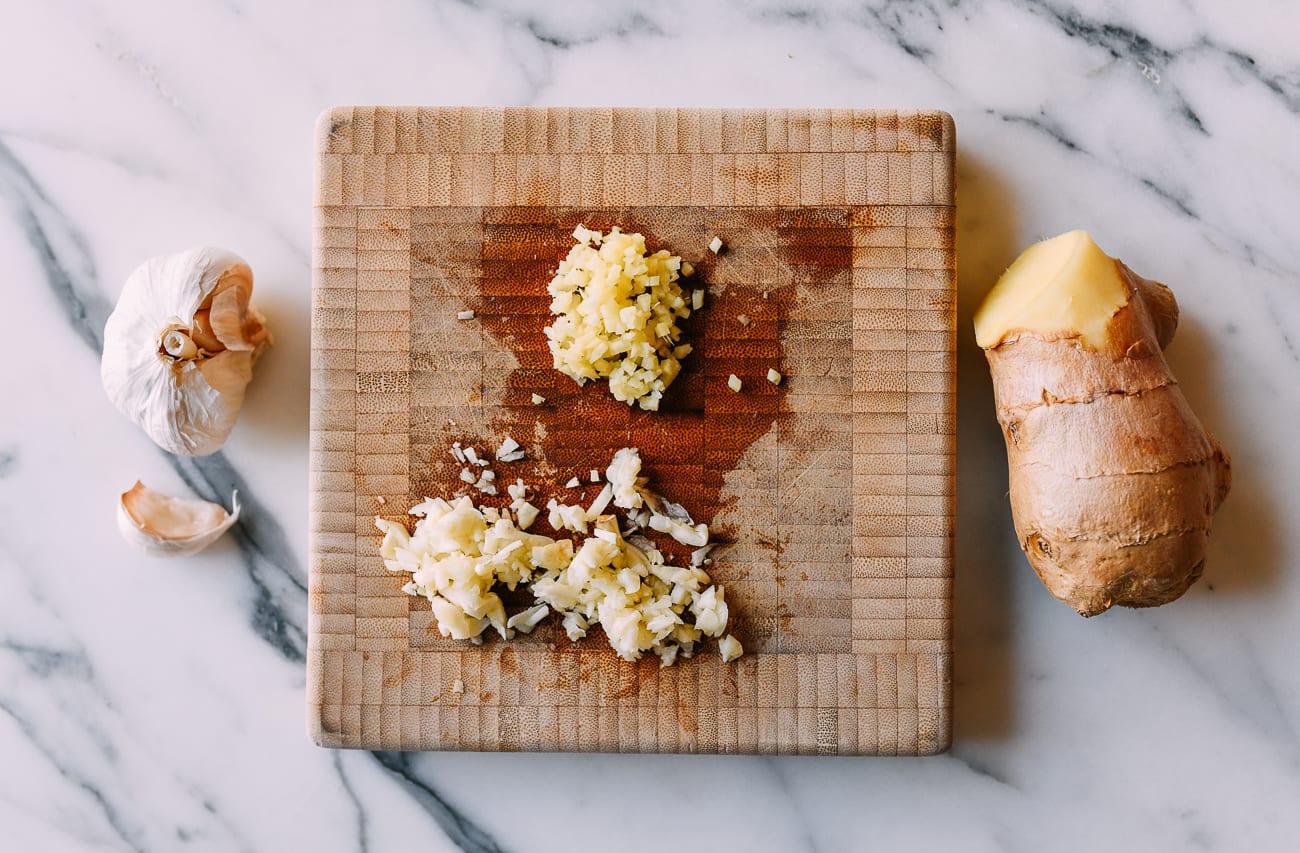 Minced ginger and garlic