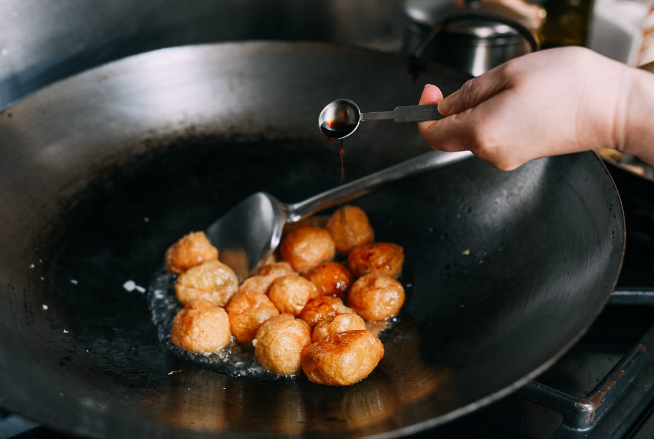Adding soy sauce to seitan puffs