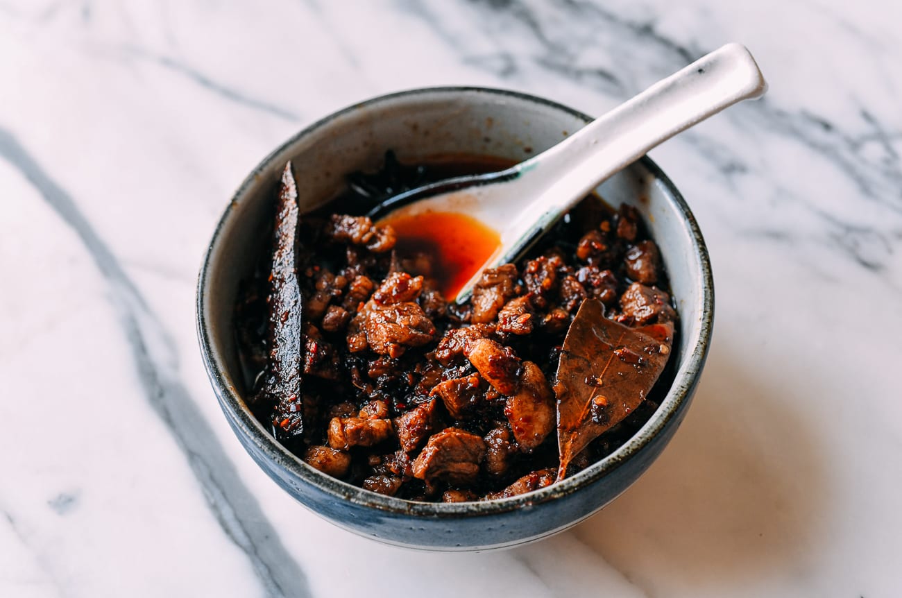 Cooked meat sauce for Saozi mian