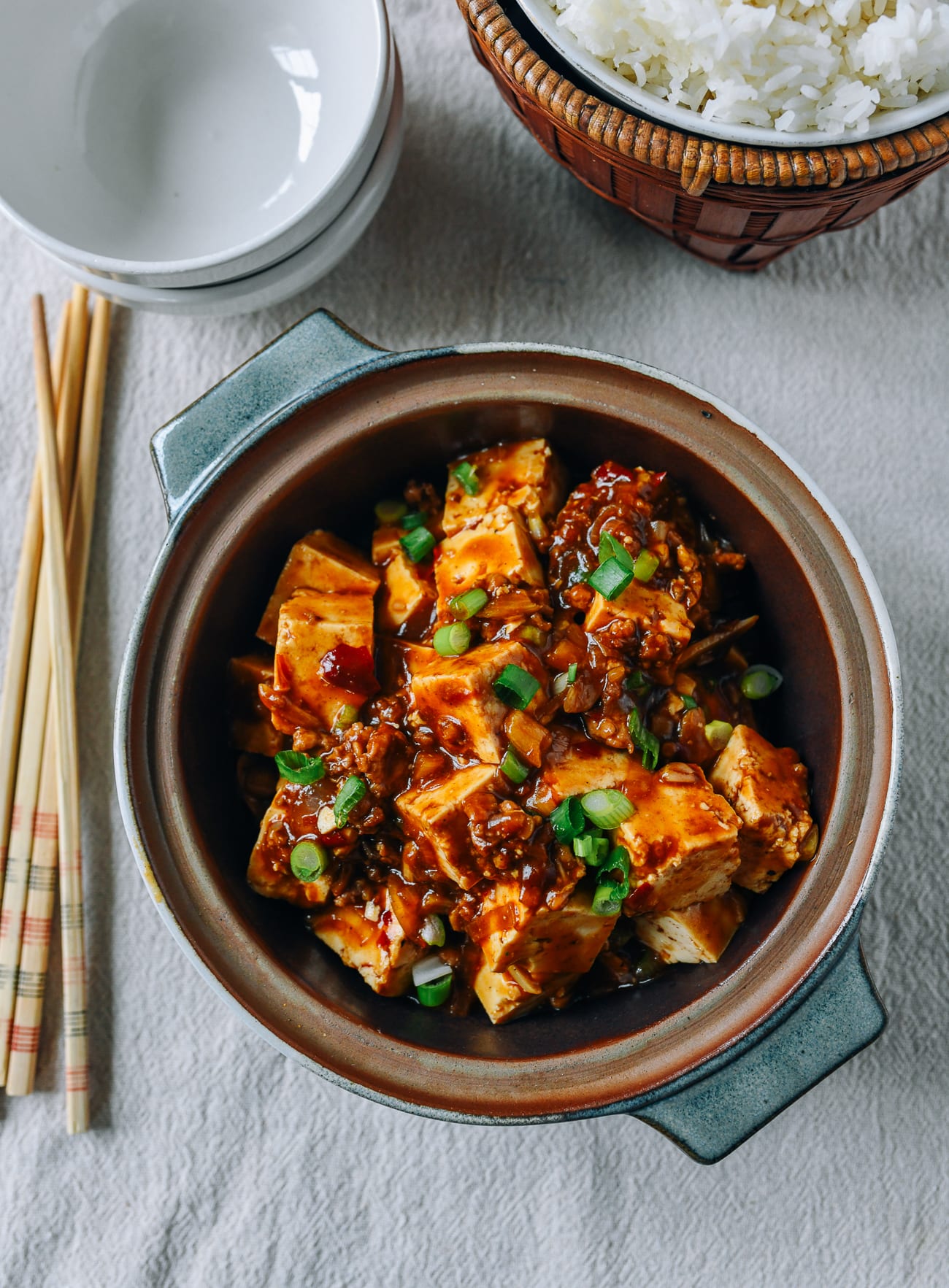 Spicy Garlic Tofu, thewoksoflife.com