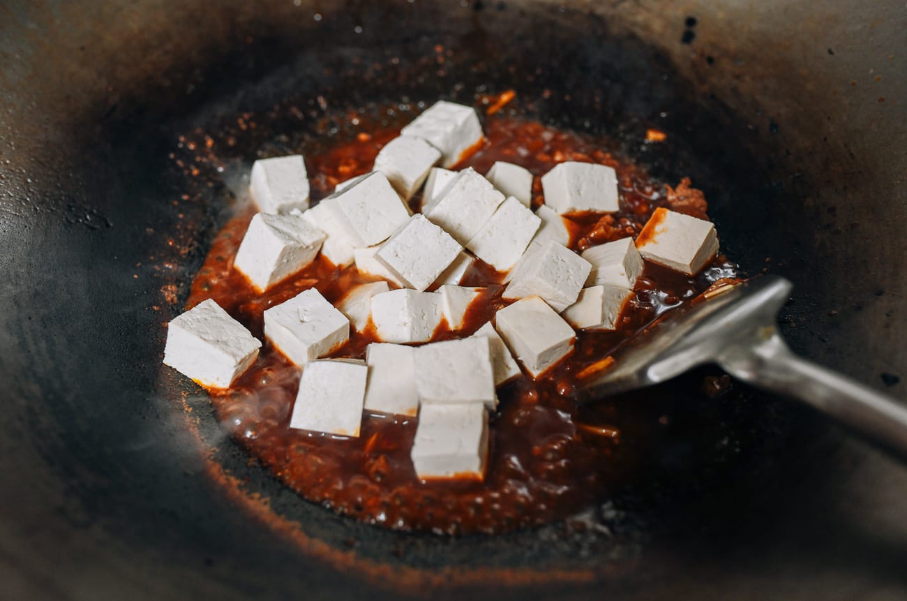 Tofu cubes in sauce