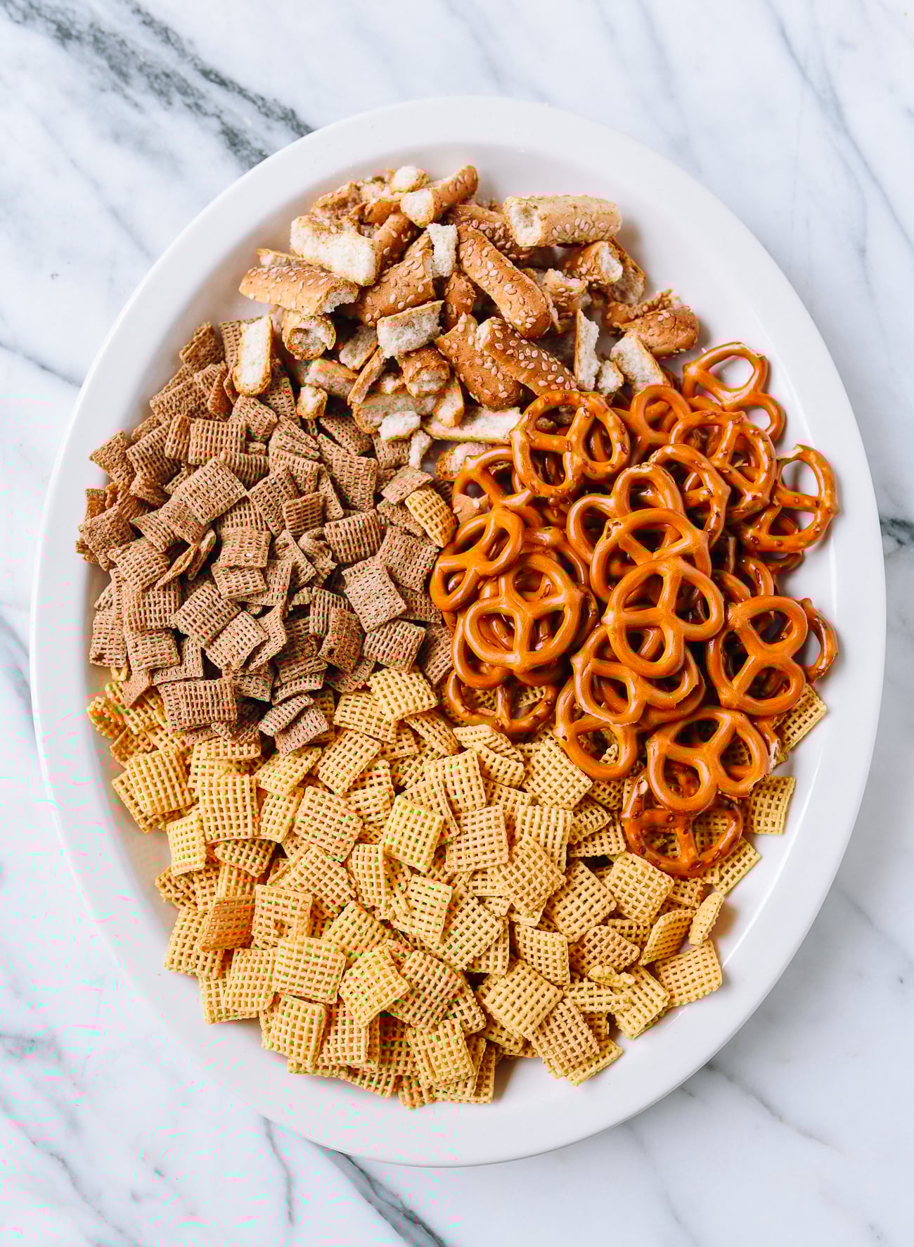 Snack mix ingredients