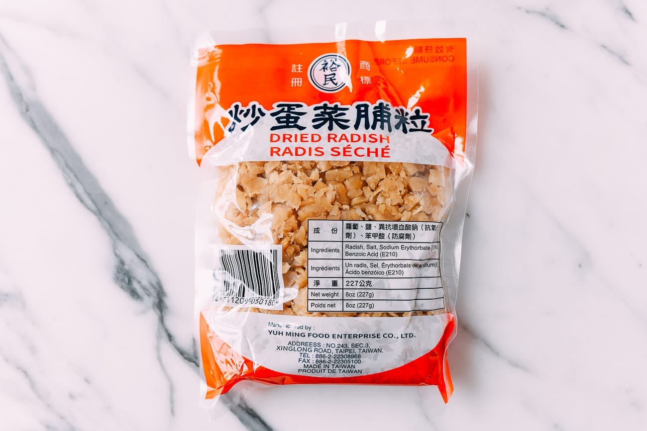 Chinese Preserved Radish (luo bo gan)