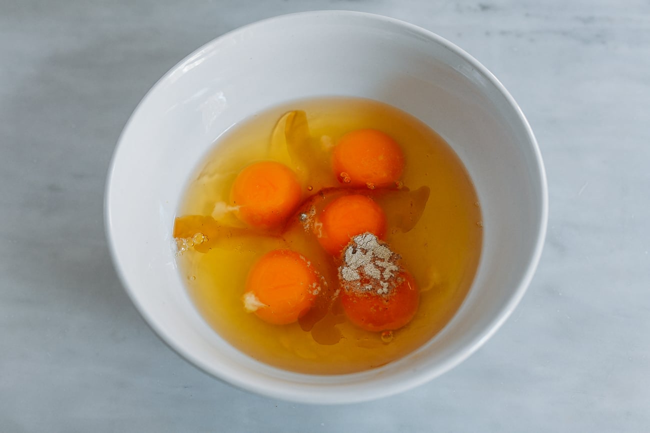 Eggs with sesame oil, salt, and white pepper
