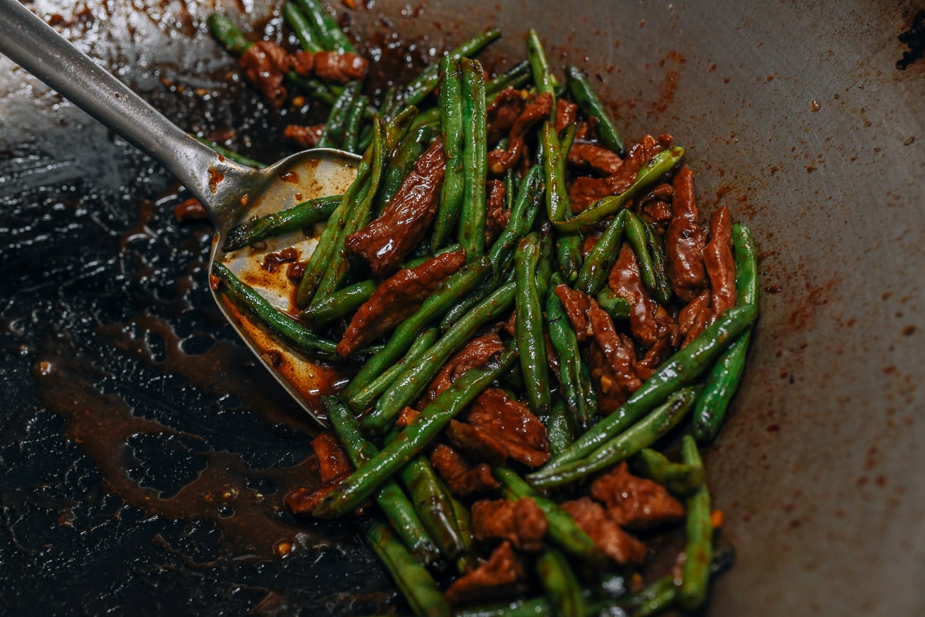 Beef and String Beans in wok