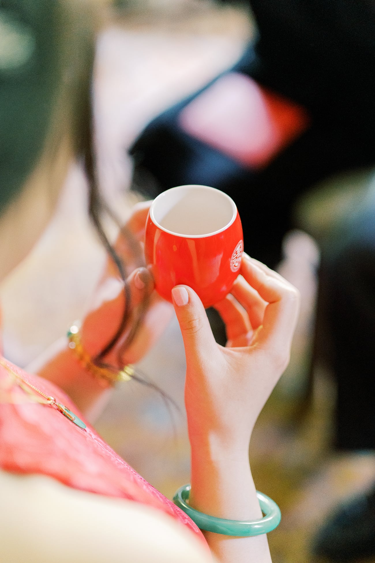 How to Do a Chinese Wedding Tea Ceremony