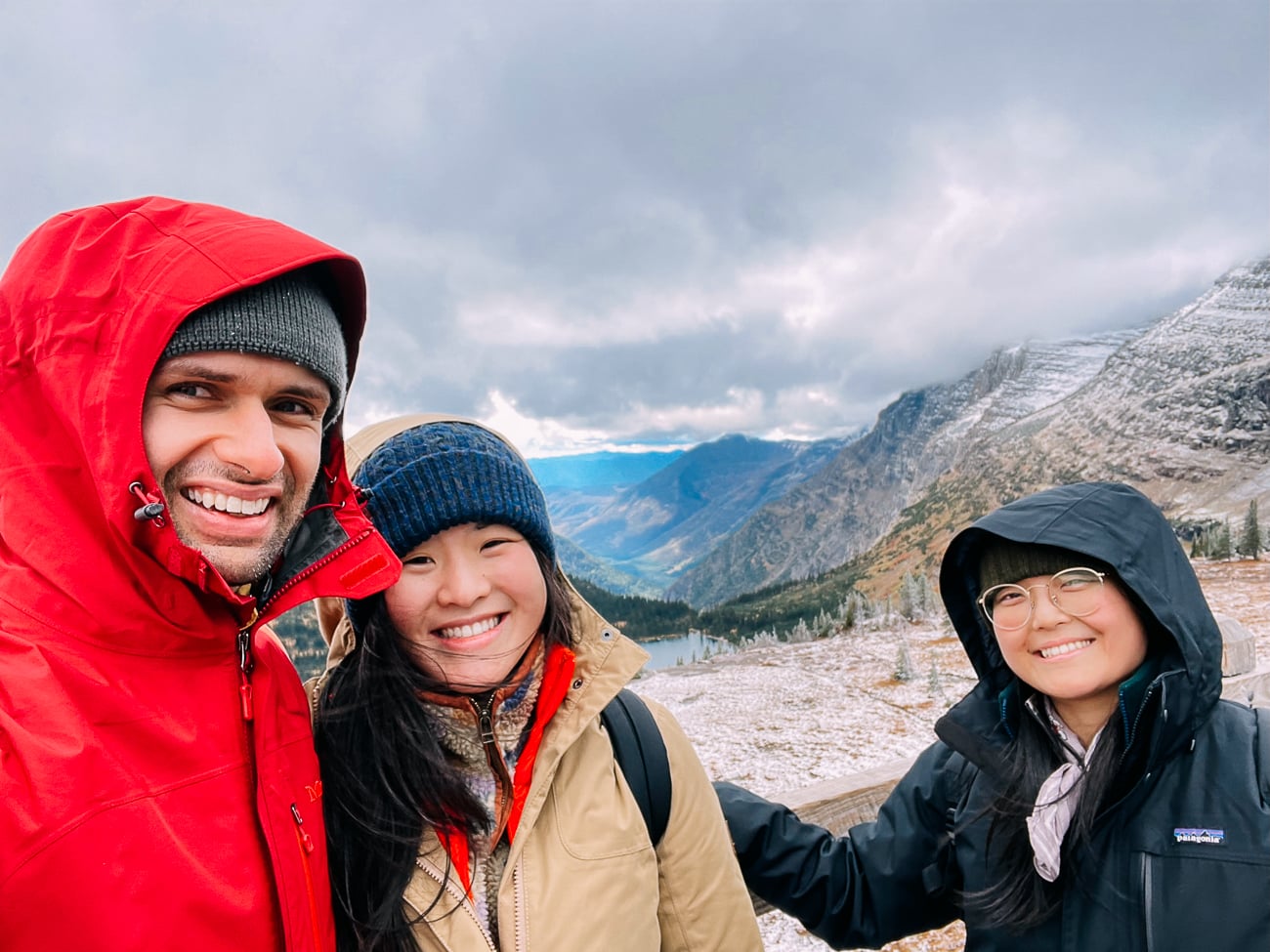 Justin, Sarah & Kaitlin in front of hidden lake overlook
