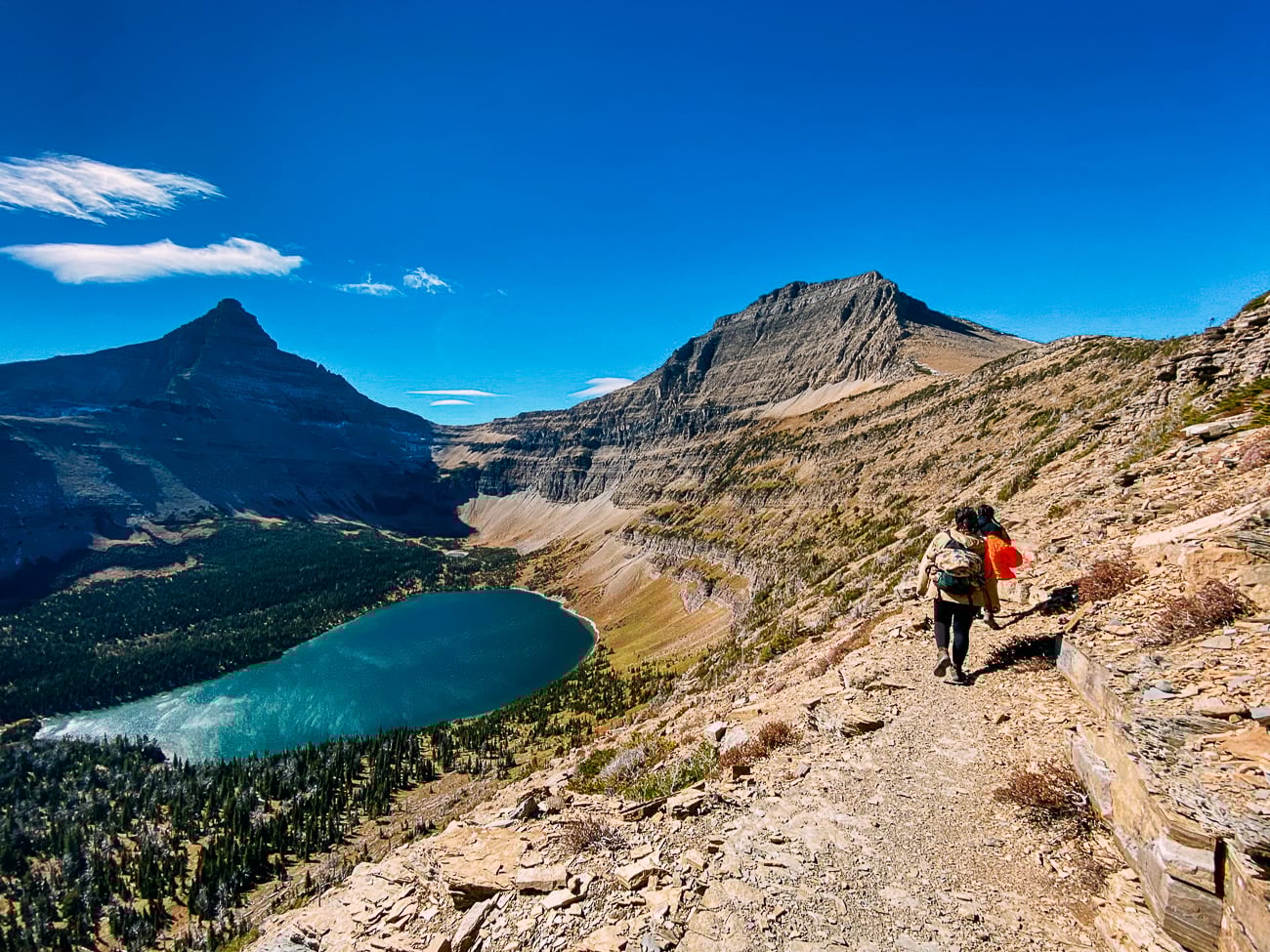 Walking back down switchbacks with view of Old Man Lake