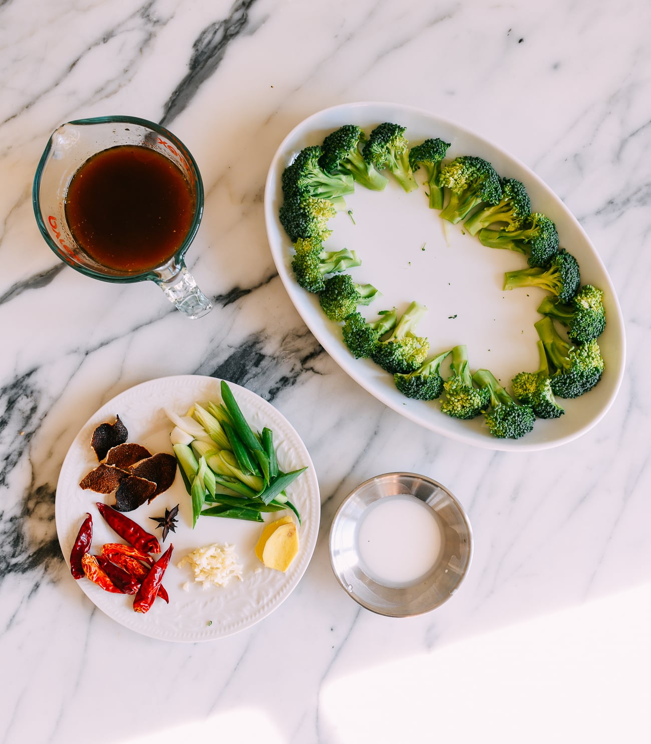 Orange beef sauce and other ingredients