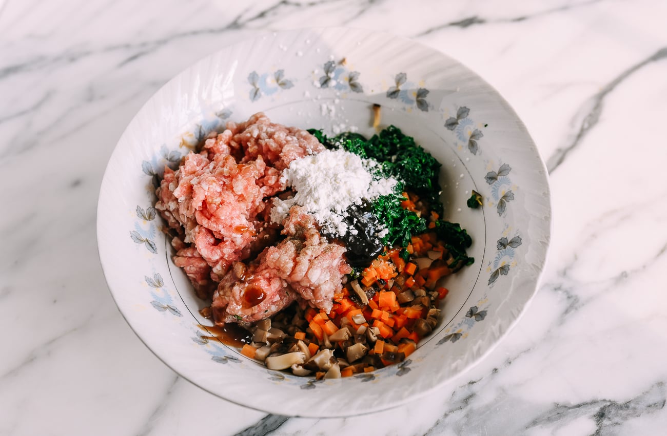 crystal dumpling filling ingredients in bowl