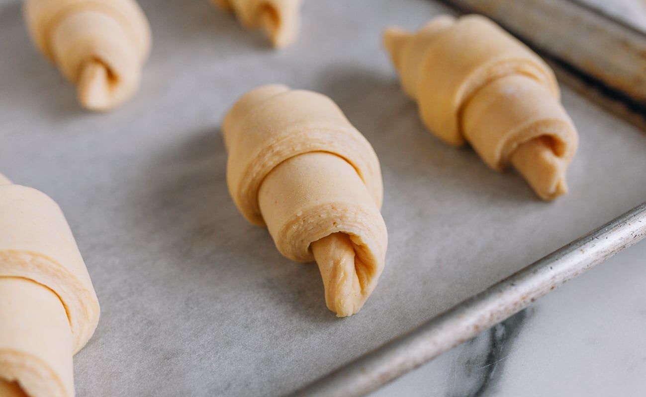 Visible lamination in raw croissant dough