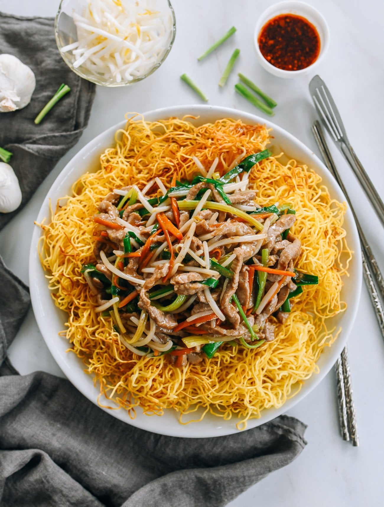 Shredded Pork Pan-fried Noodles