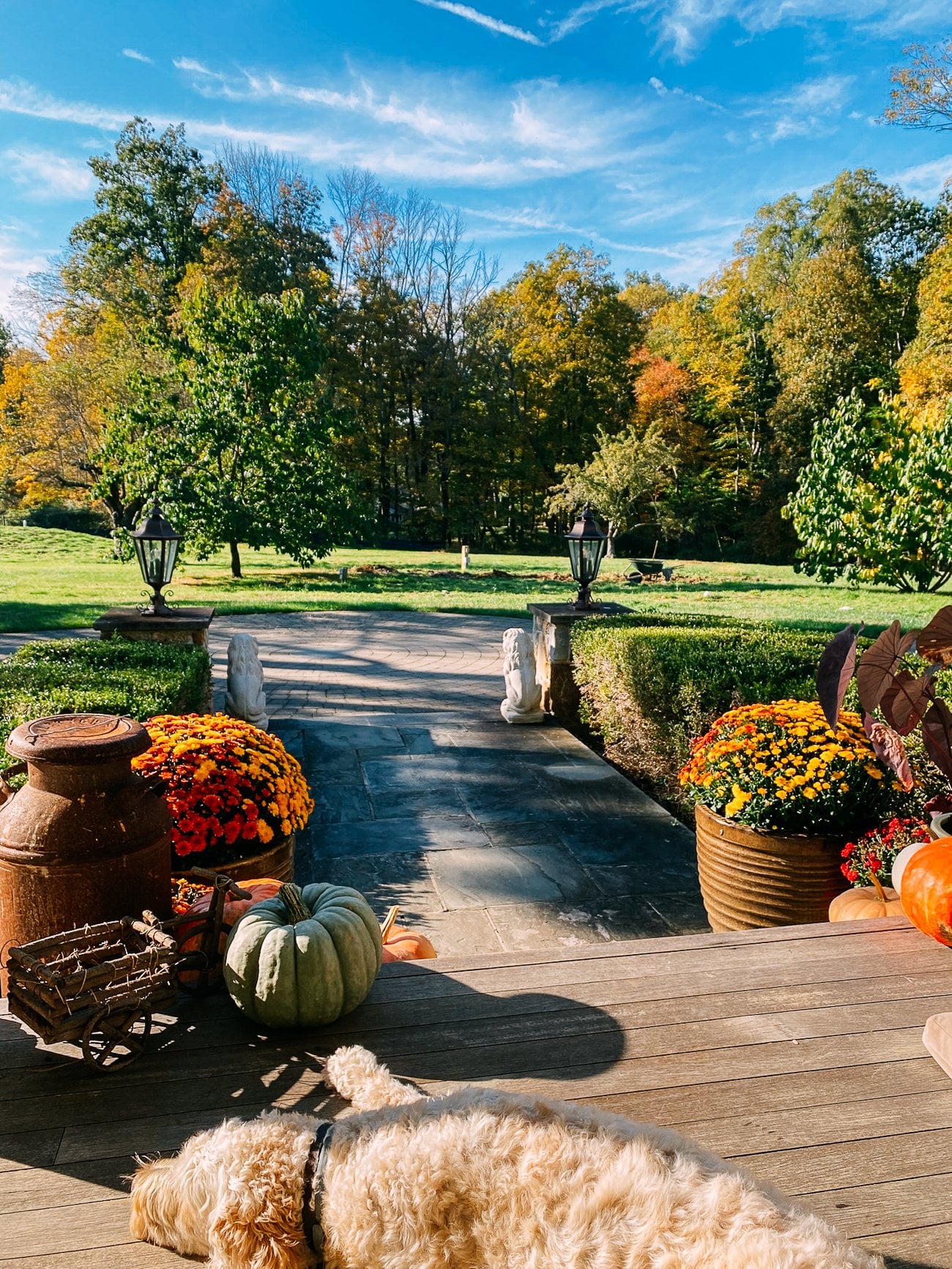 fall porch decoration