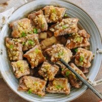 Chinese steamed garlic ribs