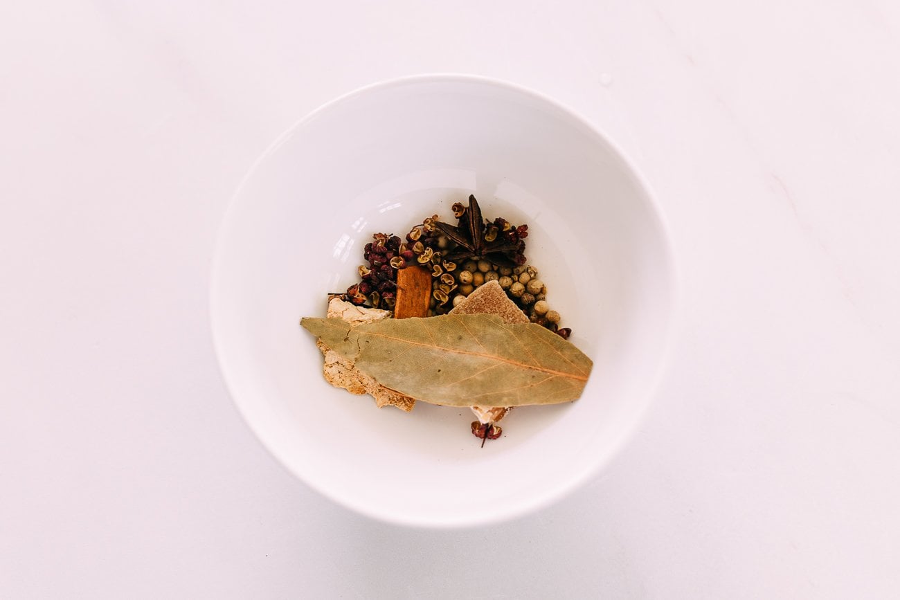 Chinese braising spices