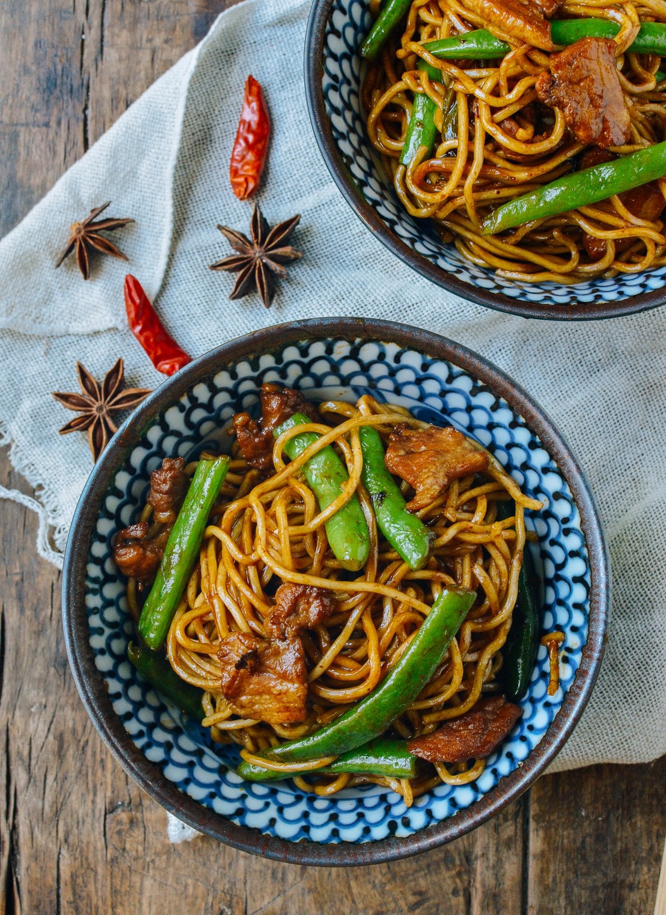 Steamed Noodles and Green Beans (扁豆焖面)