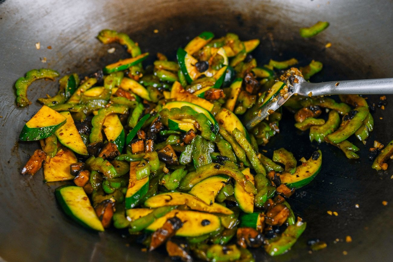 bitter melon stir-fry with black bean sauce