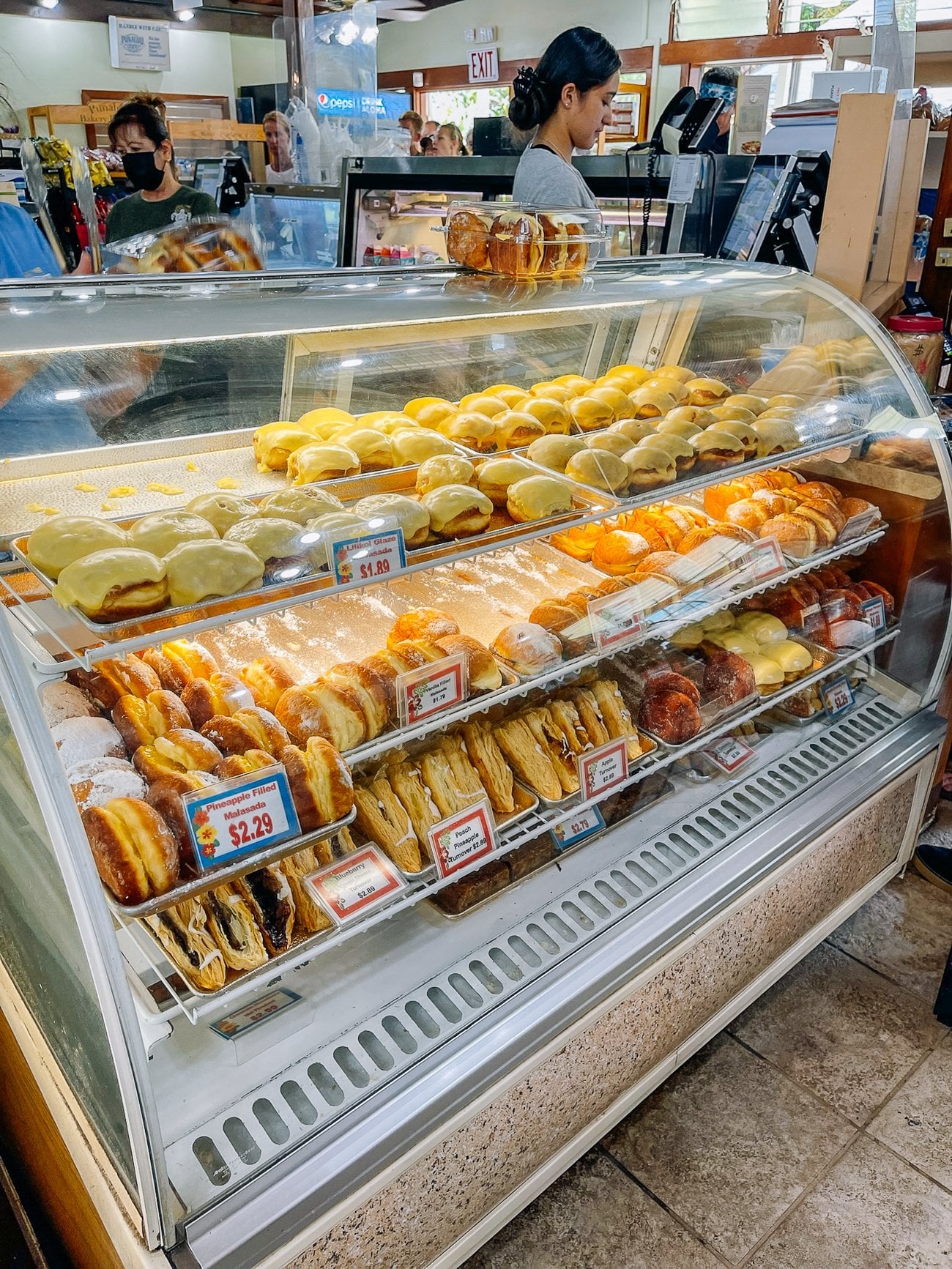 Punaluu Bake Shop Malasadas