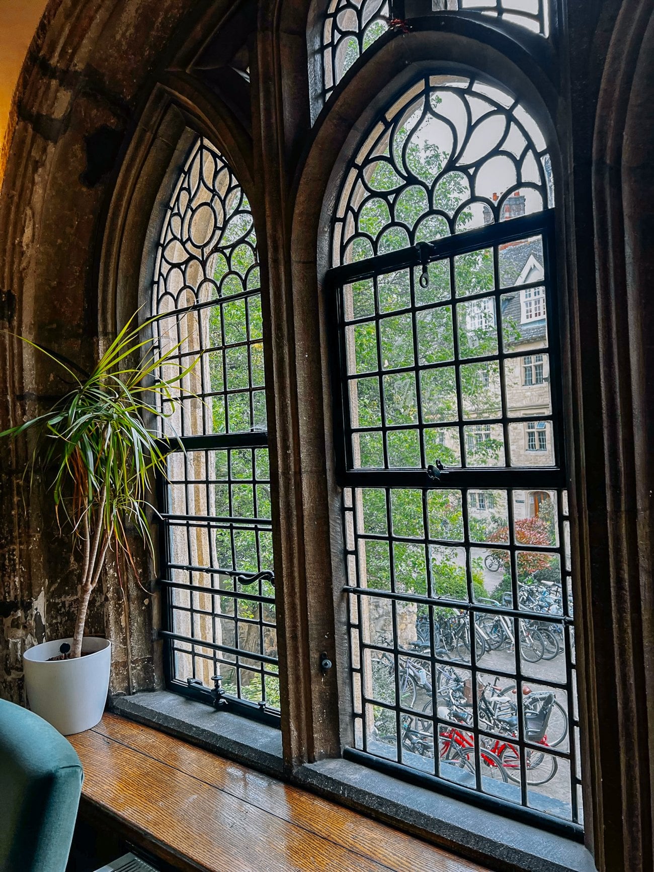 Beautiful old windows of Hertford College at Oxford University