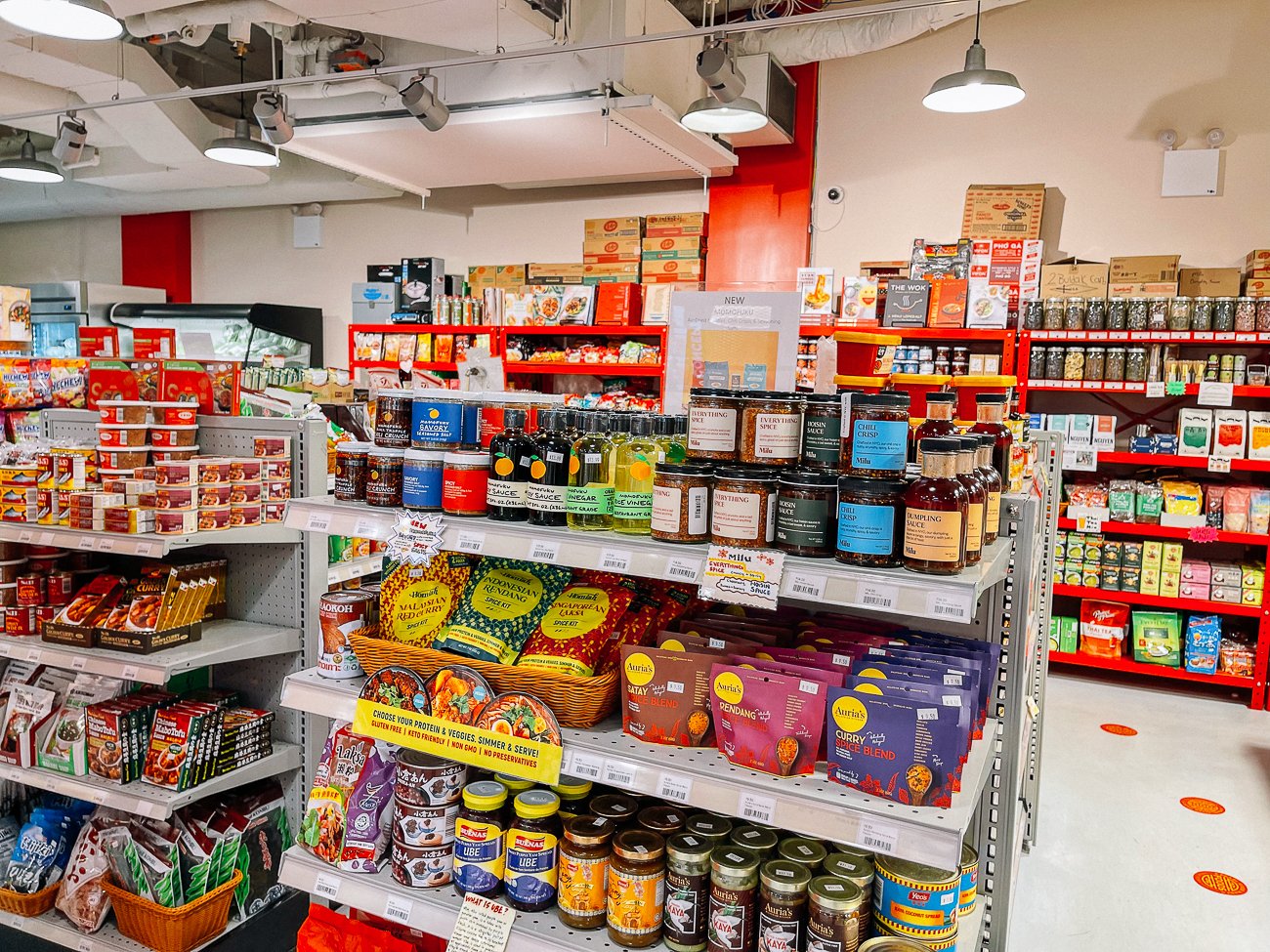 Shelves at Pearl River Mart Foods