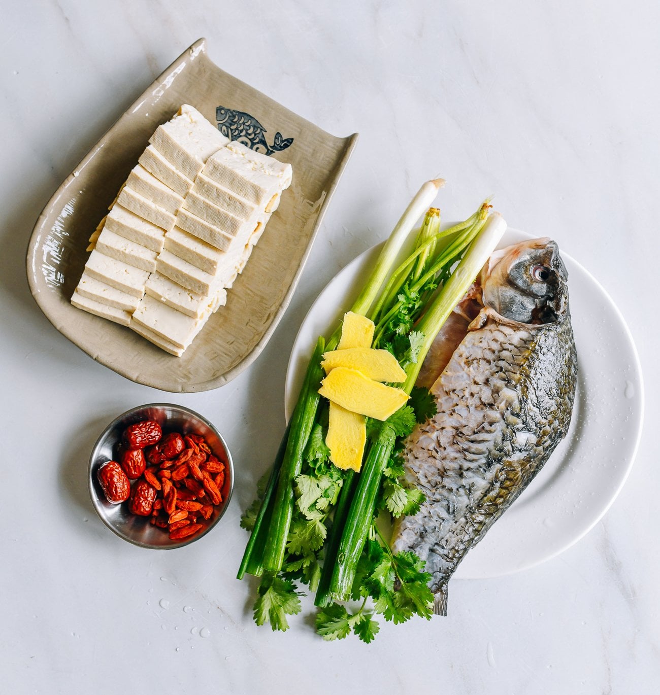 ingredients for milky fish soup with tofu