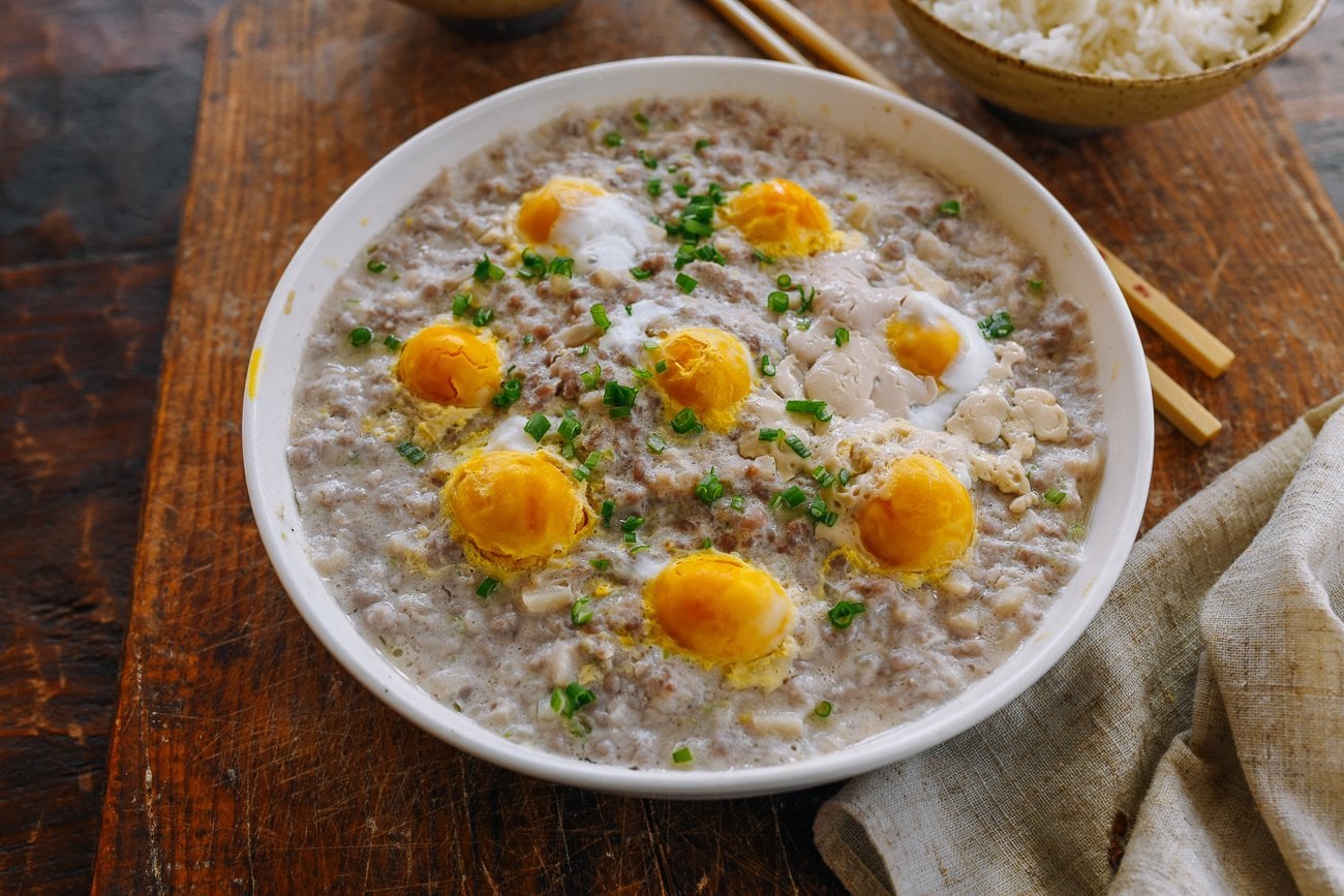 Steamed pork patty with salted duck egg yolks