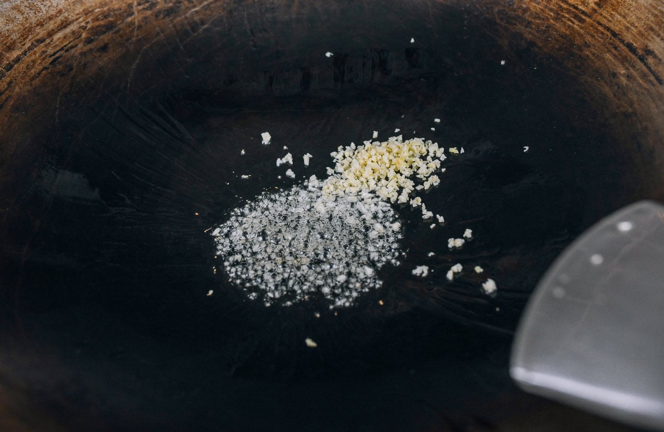 garlic and ginger in wok