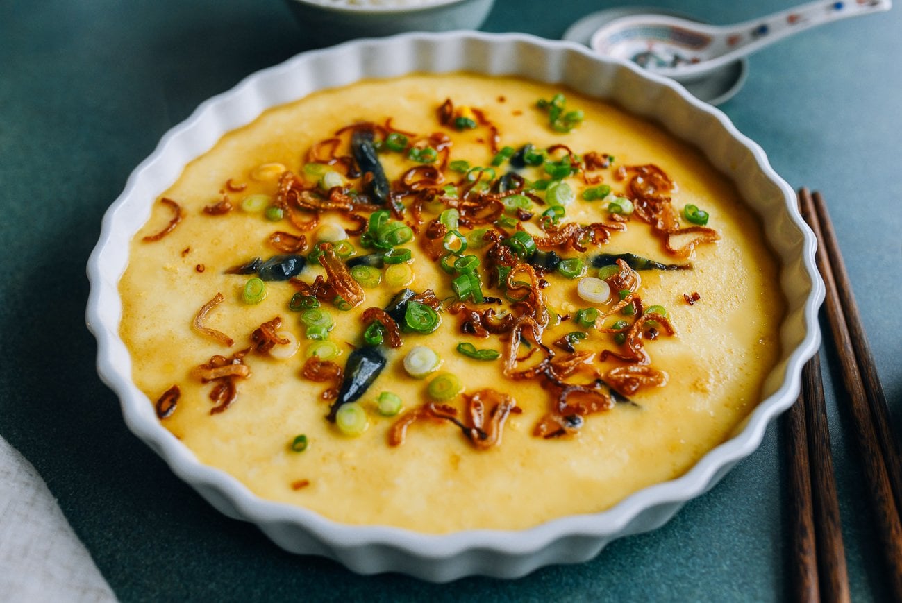 Steamed Three Colored Eggs