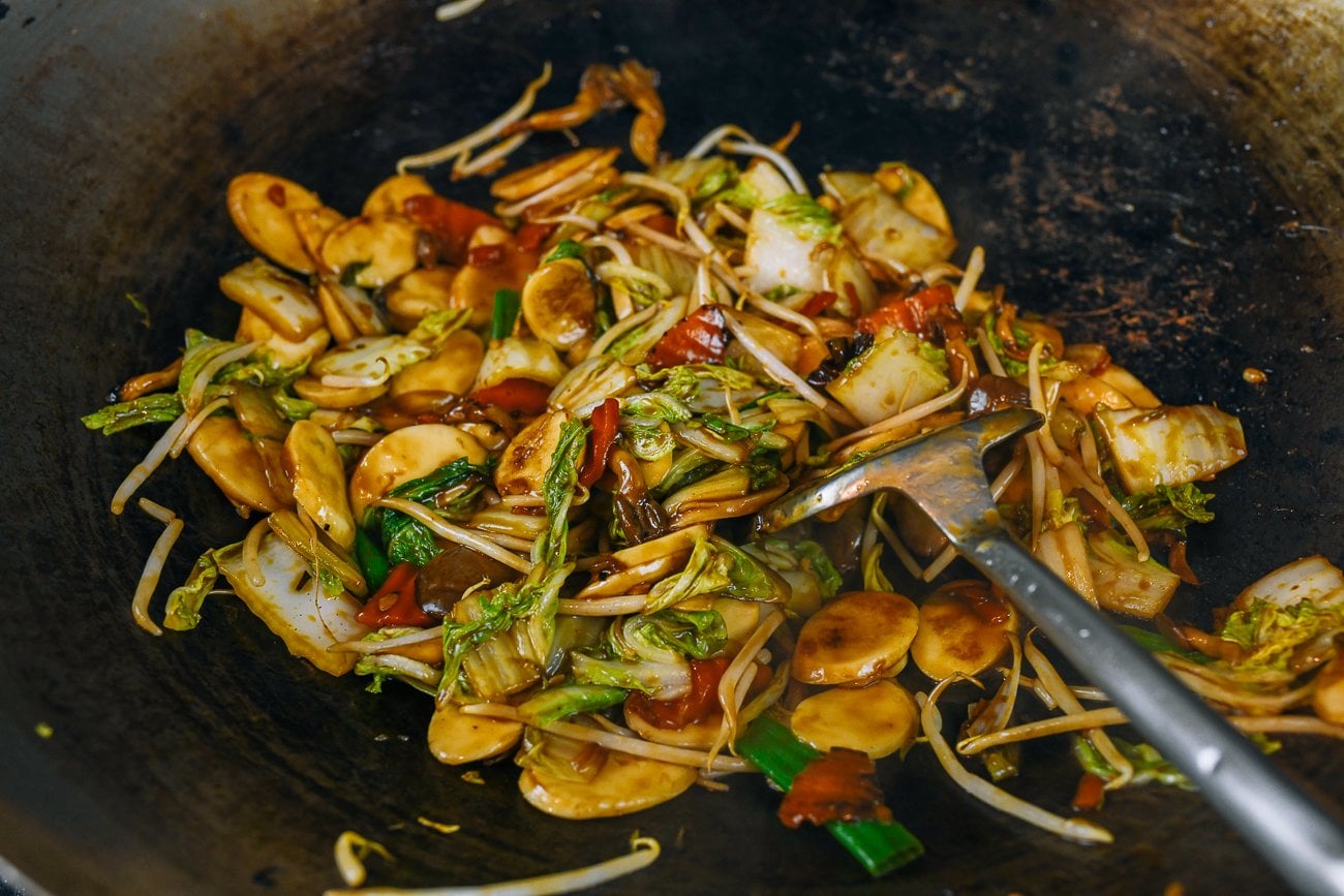 Chinese rice cake stir-fry with mixed vegetables