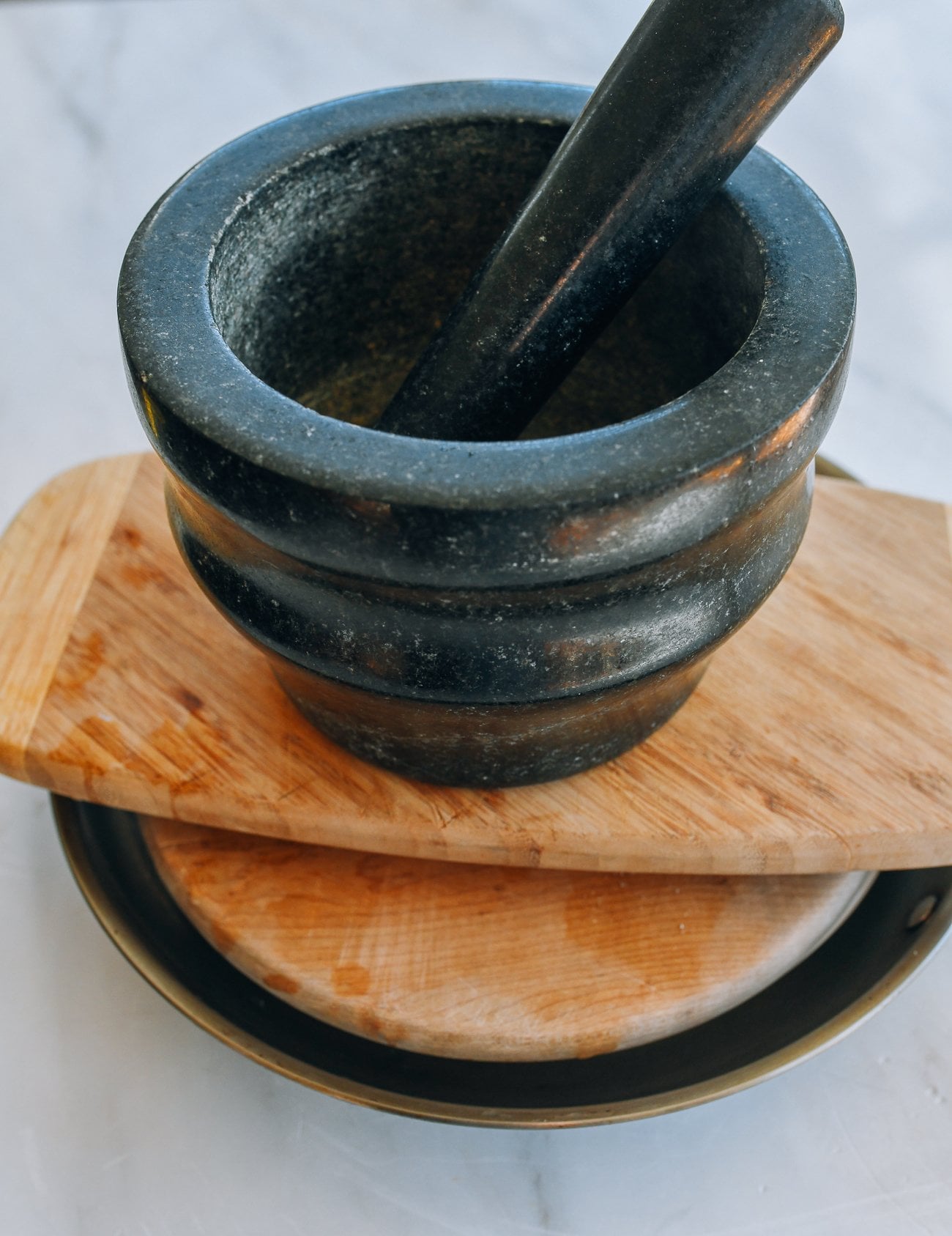 pressing firm tofu with heavy weight