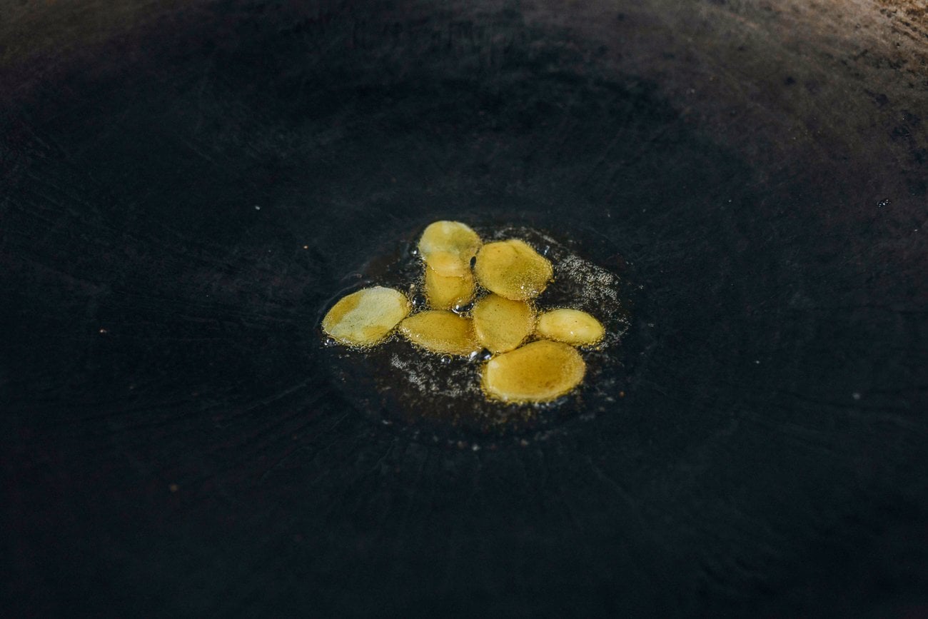 ginger slices in oil
