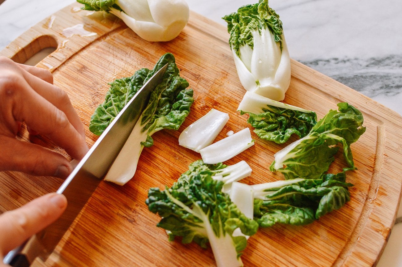 slicing dwarf baby bok choy