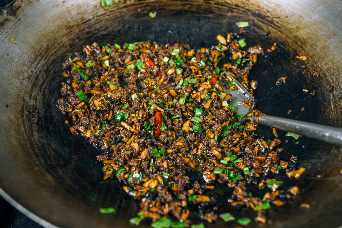 Chinese meat sauce in wok