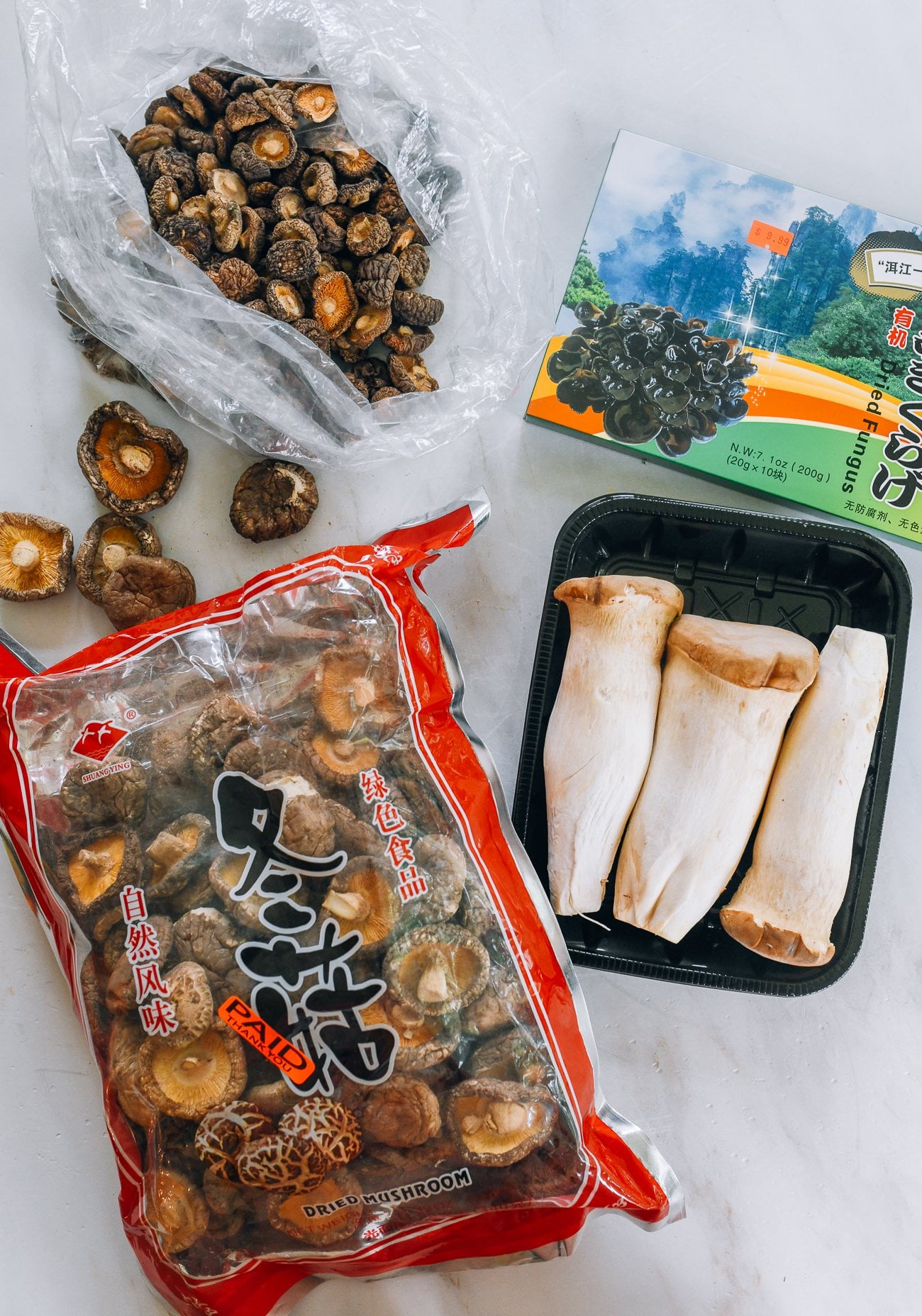 mushroom noodle soup ingredients